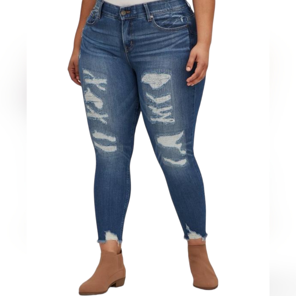 Torrid Bombshell Skinny Premium Stretch High-Rise Destructed Jean 14